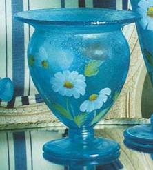 01168KP - 6" "Dancing Daisies on Celeste Blue" Footed Vase