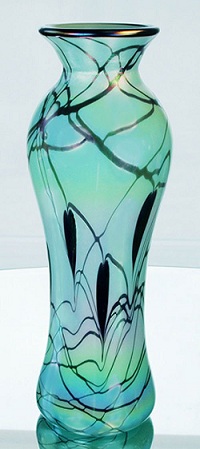 025169T - 14'' Studio Fenton Hanging Hearts Vase by Dave Fetty