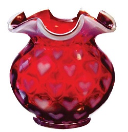 04962U7 - 4-1/4'' Vase in Heart Optic in Ruby Opalescen