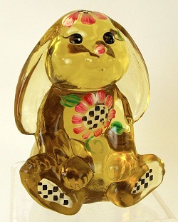 05293ZZ - 3-1/2'' Lop Ear Bunny Figurine in Autumn Gold<br> <b>Stacy Williams Design