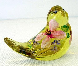 05363ZO - 3 1/2" Songbird figurine in Buttercup<br><b>Stacy Williams design</b>