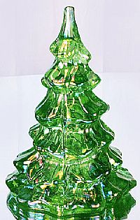 05535HW - 6-1/2'' Tree in Jolly Green Iridized - <b>New Color!</b>