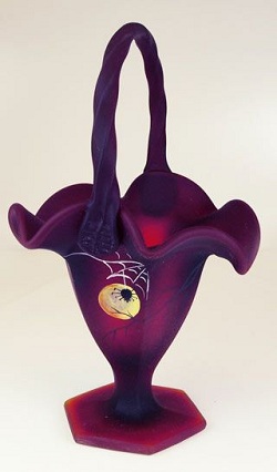 05937DI - 10'' Basket in Ruby<b><br>Michelle Kibbe Halloween design