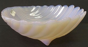 06010SL - 12'' dia. Shell Bowl in Shell Pink