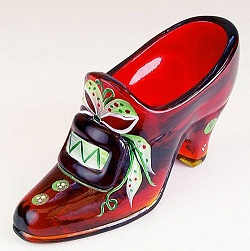 07737UG - 4-1/2'' Slipper in Ruby<b>Michelle Kibbe design