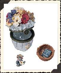 82510 - Flora's Bloomin' Bunch with Daisy McNibble