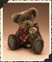 919850 - Russell Bear & Scarecrow - November 2005