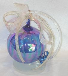 GE003Orn - Vintage Ornament
