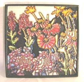 HPT0005 - Red Flowers with Blue