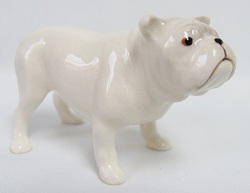 HR2087 - Bulldog - Standing