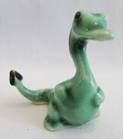 HR309 -<b>RETIRED, VINTAGE</B> Mama Dragon (wingless)