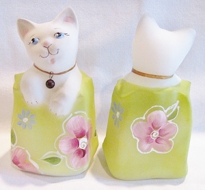 K50543SHP - 3 1/2" Cat in Green Bag