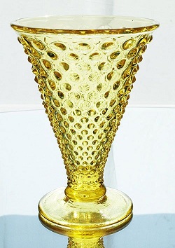 03599Y8 - 7 1/2" Hobnail Flare Vase in Buttercup
