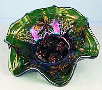 068179E - 6'' dia. Grape and Leaf Bowl in Marigold Carnival
