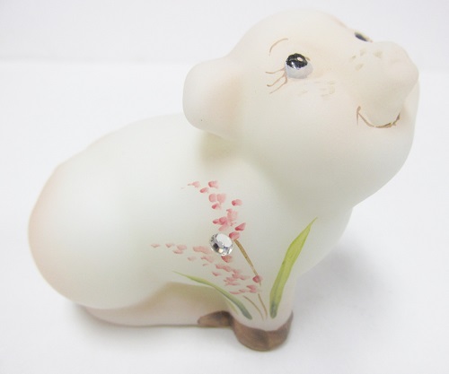 5220KV Fenton \"Natural Collection\"<br> Piglet, Opal Art Glass Figurine<br>(Click picture details)