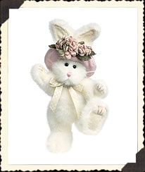 918430 "Piper Lapine" White Rabbit (click on picture for full details)