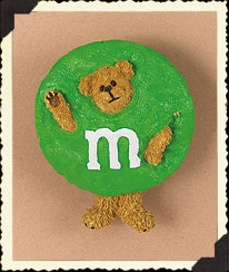 919007 Green M&M\'S \"Pin\"<br>(with  \'wobble\' legs)<br>(Click on picture for full details)<br>