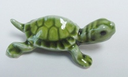 HR00419V <b>VINTAGE</B> Hagen-Renaker<br> Miniature "Mama Turtle"<br> (click on picture for full description)<br>