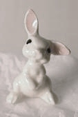 HR199 - Baby Rabbit
