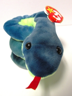 Hissy, the snake<BR> Beanie Baby<BR>(Click on picture for full details)